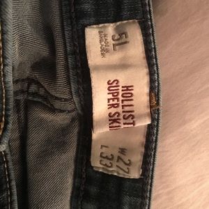 Hollister super skinny jeans !